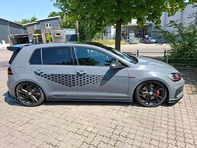 Gebraucht VW Golf VII GTI 290 PS (213 kW) 2020 Grau Limousine
