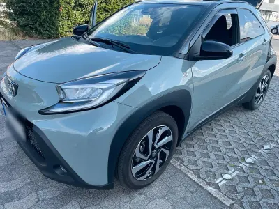 Gebraucht Toyota Aygo 72 PS (52 kW) 2025 Grau Kleinwagen