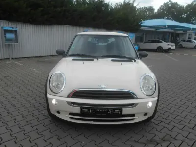 Gebraucht Mini ONE 90 PS (66 kW) 2005 Pepper white Kleinwagen