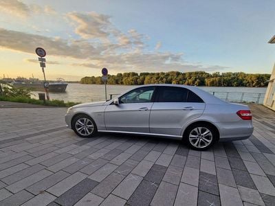 Mercedes E220