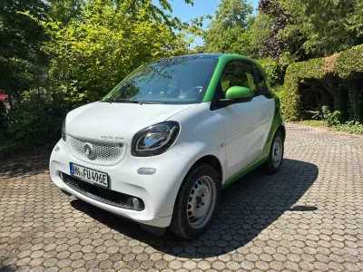 Usata Smart ForTwo Cabrio 60 kW (82 CV) 2017 Bianco Cabrio