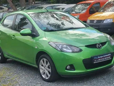 Gebraucht Mazda 2 86 PS (63 kW) 2008 Grün Kleinwagen
