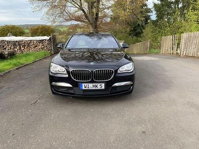 Gebraucht BMW 750 M Sport 449 PS (330 kW) 2013 Limousine