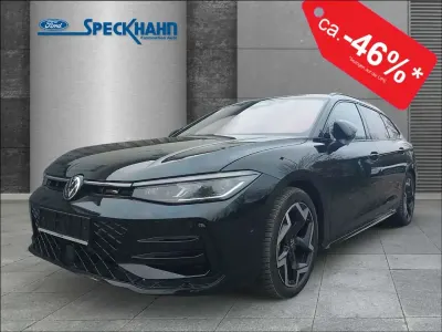 Gebraucht VW Passat R-line 193 PS (141 kW) 2025 Grenadillschwarz metallic Kombi
