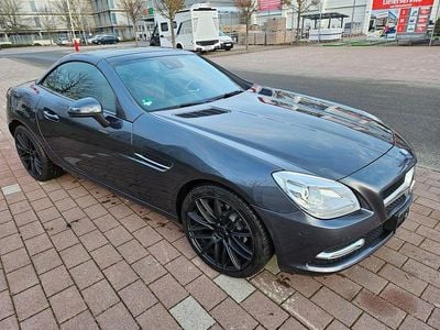 Gebraucht Mercedes SLK200 184 PS (135 kW) 2011 Grau Cabrio