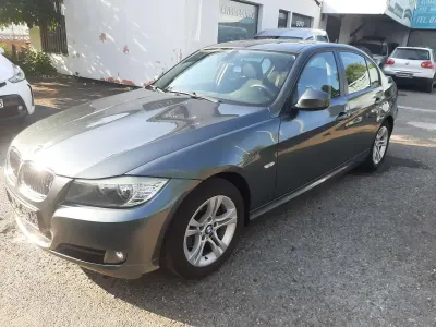 Gebraucht BMW 320 170 PS (125 kW) 2009 Grün Limousine