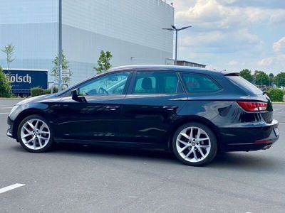 gebraucht Seat Leon ST 2.0 FR,AHK,8fach bereift,Rückfahrkamera