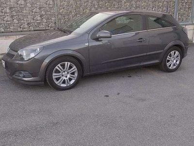 Opel Astra GTC