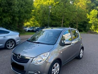 Opel Agila