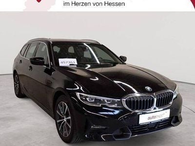 BMW 330e