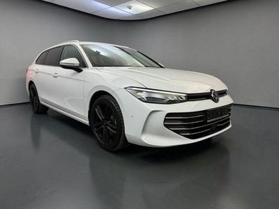Second-hand VW Passat Business 150 CP (110 kW) 2024 Alb Break