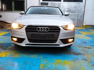 Gebraucht Audi A4 143 PS (105 kW) 2012 Silber Kombi