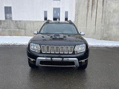 Schwarz Gebraucht 2014 Dacia Duster Lauréate SUV | 5.190 € (Fairer Preis)