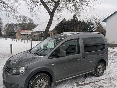 Grau Gebraucht 2015 VW Caddy Van / Kleinbus | 11.850 €