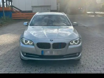 Gebraucht BMW 520 204 PS (150 kW) 2010 Silber Kombi