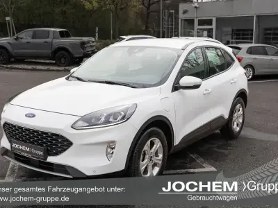 Gebraucht Ford Kuga Cool & Connect 225 PS (165 kW) 2022 Weiß SUV