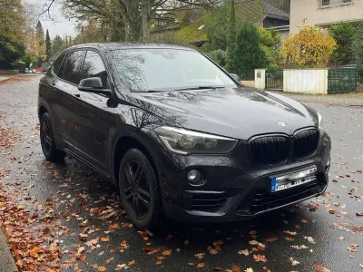 Gebraucht BMW X1 Sport Line 192 PS (141 kW) 2016 Schwarz SUV