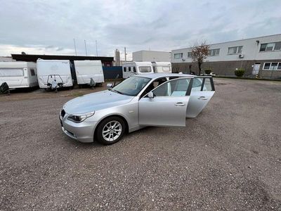 Gebraucht BMW 525 192 PS (141 kW) 2005 Silber Kombi