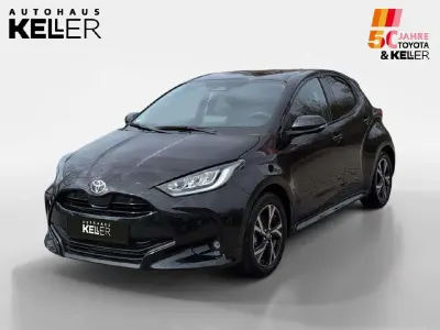Neu Toyota Yaris 117 PS (86 kW) 2025 Schwarz Kleinwagen