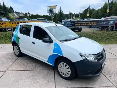 Gebraucht Dacia Sandero Essentiel 75 PS (55 kW) 2016 Weiß Limousine
