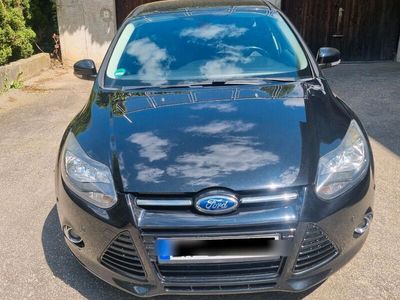 gebraucht Ford Focus Titanium Bj 2014