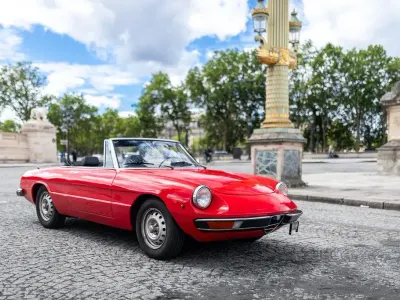 Gebraucht Alfa Romeo Spider 133 PS (97 kW) 1975 Rot Cabrio