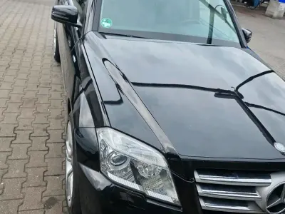 Gebraucht Mercedes GLK250 204 PS (150 kW) 2011 Schwarz SUV