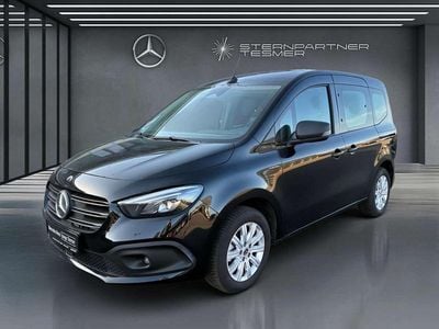 Gebraucht Mercedes eCitan Progressive 89 kW (122 PS) 2024 Loparitschwarz metallic Kombi