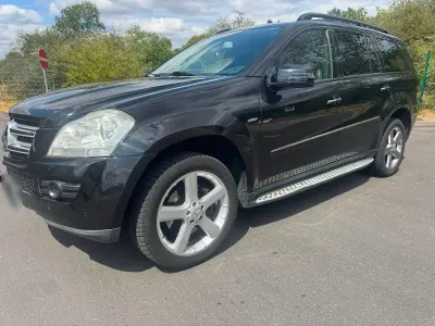 Gebraucht Mercedes GL320 220 PS (161 kW) 2009 Schwarz SUV