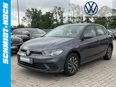 Gebraucht VW Polo Basis 95 PS (69 kW) 2022 Grau Kleinwagen