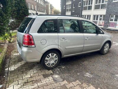 gebraucht Opel Zafira 1.9 cdti Cosmo 120cv