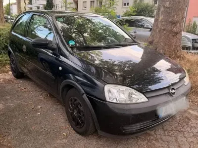 Gebraucht Opel Corsa 58 PS (42 kW) 2000 Schwarz Kleinwagen