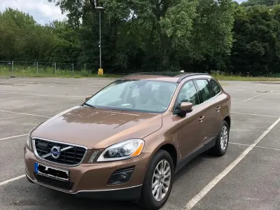 Gebraucht Volvo XC60 Summum 185 PS (136 kW) 2009 Braun SUV