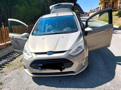 Usata Ford B-MAX Titanium 120 CV (88 kW) 2013 Beige Monovolume