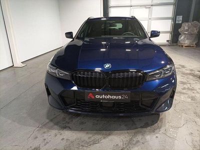 Usata BMW 330e M Sport 292 CV (214 kW) 2024 Blu Station wagon