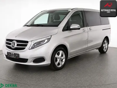Gebraucht Mercedes V220 Sport 163 PS (119 kW) 2018 Brillantsilber Van / Kleinbus