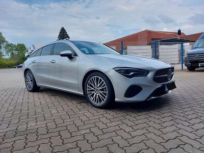 Gebraucht Mercedes CLA180 Shooting Brake 136 PS (100 kW) 2023 Silber Kombi