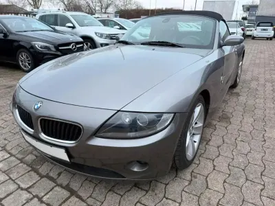 Gebraucht BMW Z4 Sport Line 150 PS (110 kW) 2005 Sterlinggrau metallic (metallic) Cabrio