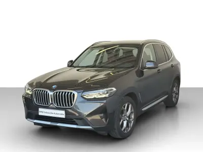 Gebraucht BMW X3 Sport Line 184 PS (135 kW) 2023 Grau SUV