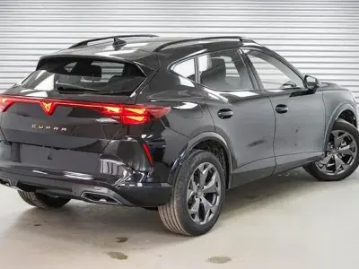 Neu Cupra Formentor 150 PS (110 kW) 2026 Midnight black metallic (0e) midnight black metallic (0e) SUV