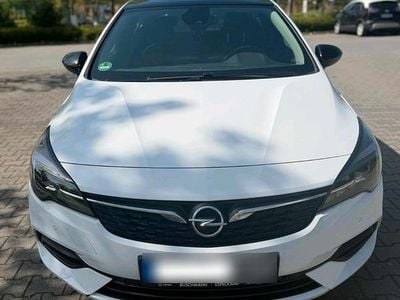 Second-hand Opel Astra 110 CP (80 kW) 2021 Alb Berlinǎ