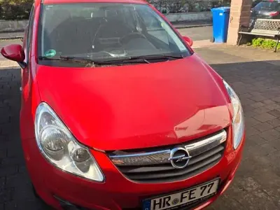 Usata Opel Corsa Edition 90 CV (66 kW) 2007 Rosso Utilitaria