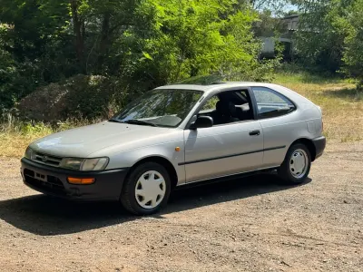 Gebraucht Toyota Corolla 89 PS (65 kW) 1993 Silber Coupé