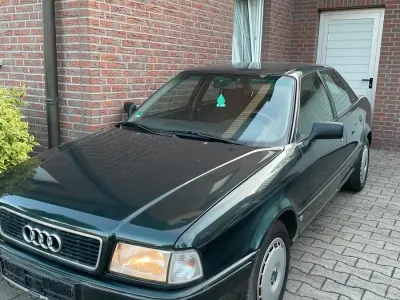 Gebraucht Audi 80 90 PS (66 kW) 1993 Grün Limousine