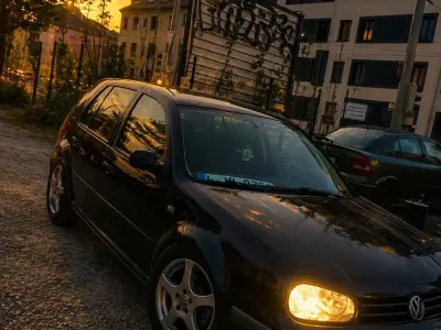 Używany VW Golf IV 110 KM (80 kW) 2000 Czarny Sedan/Limuzyna