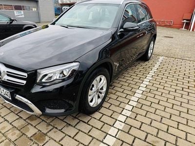 Mercedes GLC220