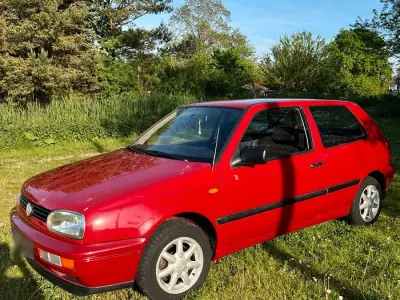 Brugt VW Golf III 75 HK (55 kW) 1995 Rød Hatchback