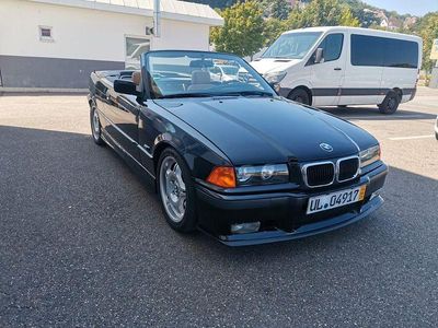 Gebraucht BMW 320 Cabriolet Performance 150 PS (110 kW) 1995 Schwarz Cabrio