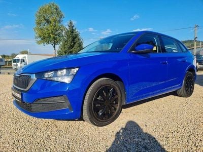 Gebraucht Skoda Scala Active 116 PS (85 kW) 2019 Modra energy/energy blue Kleinwagen