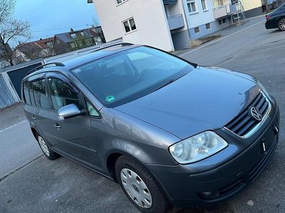 Gebraucht VW Touran 140 PS (102 kW) 2005 Grau Van / Kleinbus